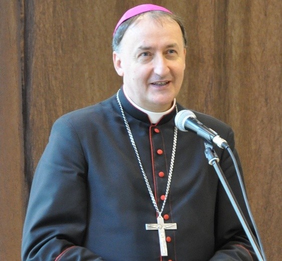 Bp Andrzej Jeż