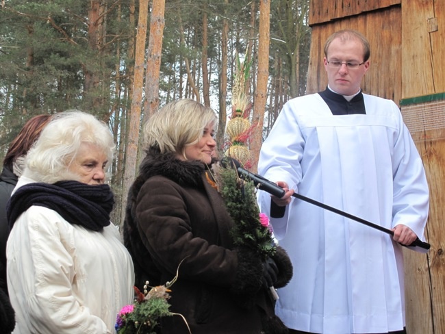 Msza św. i procesja w radomskim skansenie