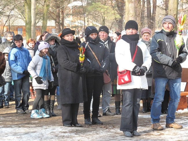 Msza św. i procesja w radomskim skansenie