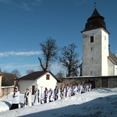 Sąsiedzi rehabilitują ks. Toufara 