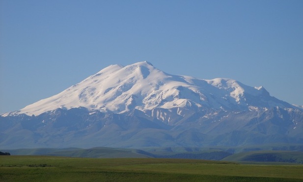 Na Elbrusie znaleziono zwłoki alpinistów