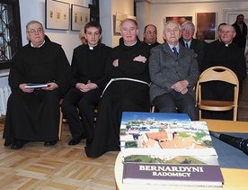  Album o radomskich bernardynach jest pierwszą taką publikacją o klasztorze i kompleksie klasztornym 