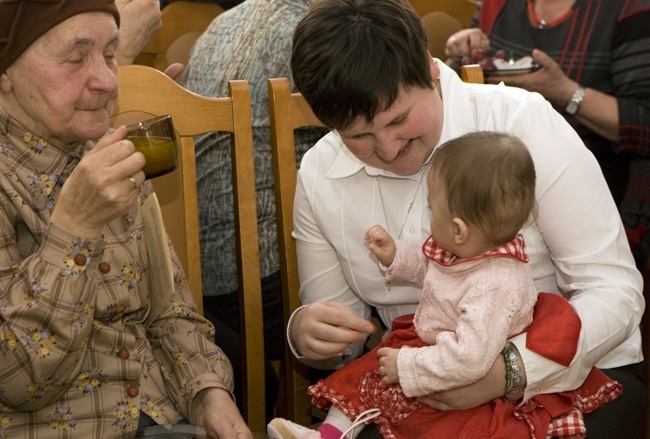 Świętowanie w Domu Samotnej Matki