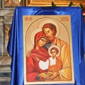 Ikona świętej Rodziny rozpoczęła peregrynację po rodzinach członków Domowego Kościoła