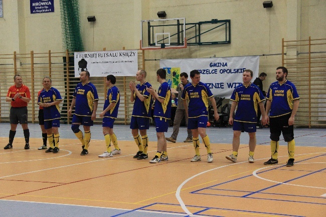 I Turniej Futsalu Księży