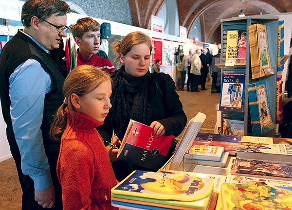 Wydawcy przygotowali ofertę dla czytelników w każdym wieku