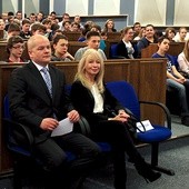 Anna Maria Wesołowska, sędzia z 32-letnim stażem, na spotkanie z młodzieżą zaproszona została przez Straż Miejską w Płocku