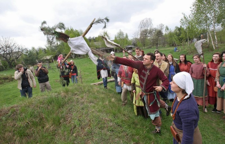 Piknik rodzinny w Słowiańskim Grodzie