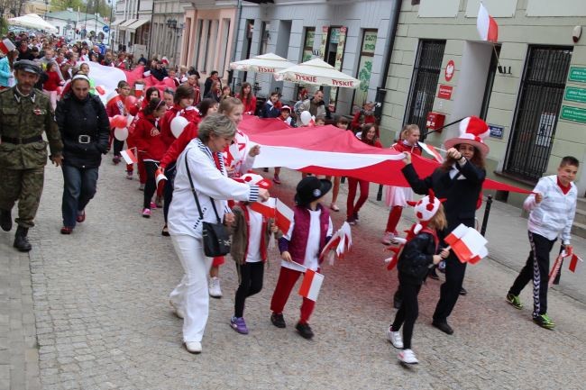 Maszerowali z flagą ulicami Płocka