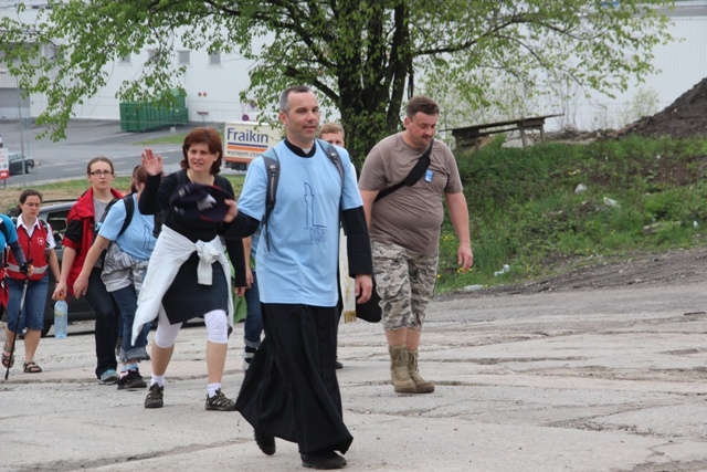 Modlitwa pielgrzymów w Centrum bł. Jana Pawła II