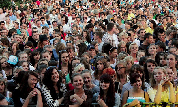  Tłumy młodzieży zjechały do Płocka w ubiegłym roku na Festiwal Młodych  