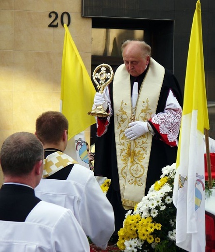 Relikwie bł. Jana Pawła II w Płońsku