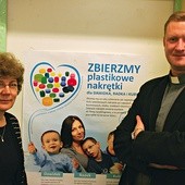 Obecność w szkole katechety świeckiego oraz kapłana to zaleta, bo każdy z nich ma inne atuty i sposoby uczenia katechezy