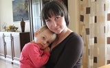Anna Jachowicz z córką Lenką, która wkróte pójdzie do przedszkola sióstr w Hałcnowie, tak jak jej brat Marcinek