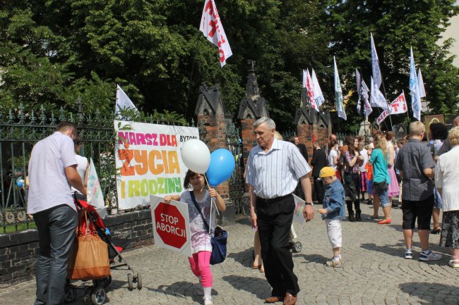 Marsz za życiem i rodziną w Bytomiu