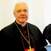 Abp Gerhard Ludwig Müller w studiu Radia Plus Radom