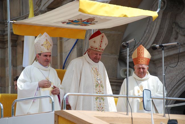 Uroczystości na Świętym Krzyżu