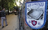 Stadion San Lorenzo de Almagro, na trybunach którego kibicował Jorge Mario, już nie istnieje. Pozostał tylko na starych zdjęciach. Klub zbudował nowy stadion