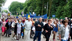  Ogólnopolska pielgrzymka na Jasną Górę przebiegała pod hasłem „Być solą ziemi – Akcja Katolicka w służbie apostolstwu” 