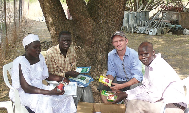  Warzywa to dla Sudańczyków nowość. Podczas trzymiesięcznej misji Piotrek przekonywał mieszkańców, że warto je uprawiać  