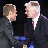 Schetyna nie kandyduje, Tusk walczy z Gowinem