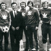  Ojciec Gamański podczas mundialu w Niemczech – 1974 r., w towarzystwie (od lewej) Kasperczaka, Szymanowskiego, Deyny i Gmocha