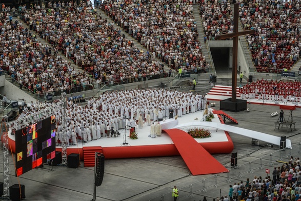 Rozpoczęła się Msza św. na Stadionie Narodowym