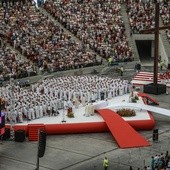 Rozpoczęła się Msza św. na Stadionie Narodowym