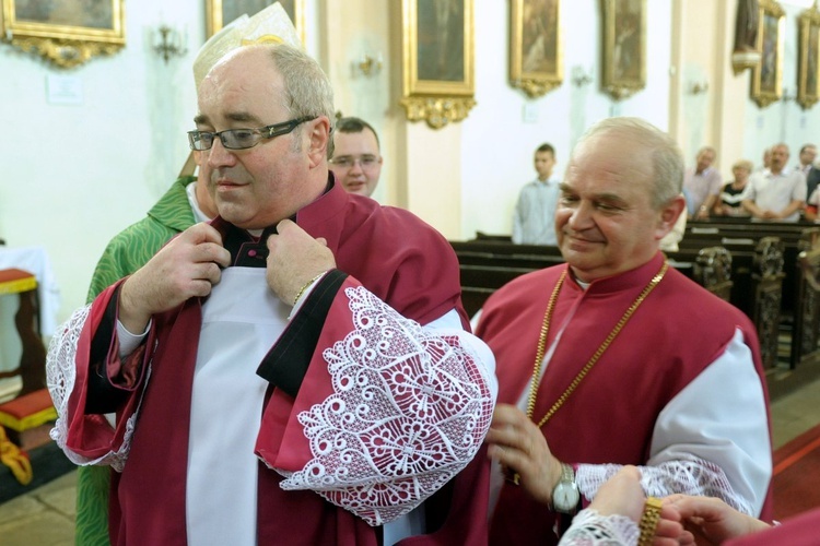 Poświęcenie i obłóczyny w Wierzbnej