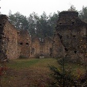 Tajemnicze ruiny na górze św. Michał