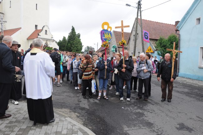 Strumień nyski w Strzeleczkach