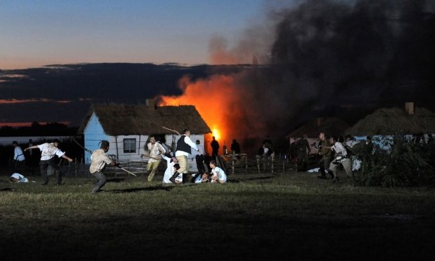 Ukraińcy potępią "polskie zbrodnie"?
