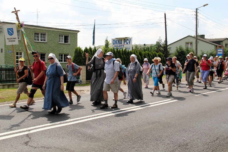 68. Pielgrzymka Rybnicka - dzień 2. - etap z Gliwic do Górników