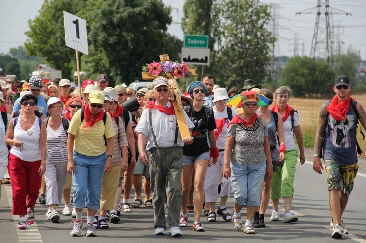 68. Pielgrzymka Rybnicka - dzień 2. - etap z Gliwic do Górników