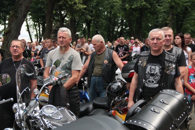 Motocykliści na Górze św. Anny