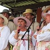  Zespół wokalny działający przy Środowiskowym Domu Samopomocy ze Środy Śląskiej