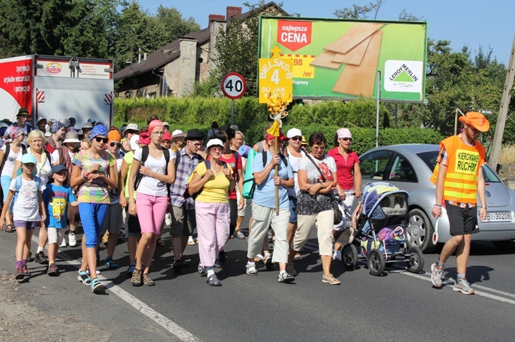 Jasnogórscy pielgrzymi na trasie (grupy 1-4)