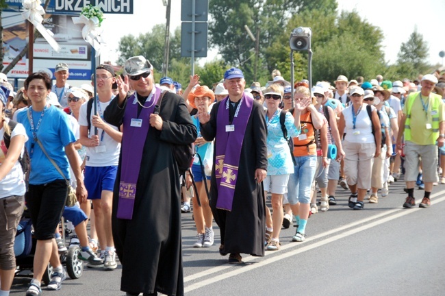 Opoczyńska kolumna maszeruje