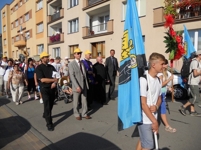 Pielgrzymi z Czechowice-Dziedzic w 21. pielgrzymce jasnogórskiej