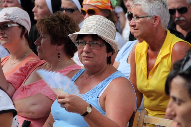 18.08.2013 r. Pielgrzymka kobiet do Piekar Śląskich, cz. 3.