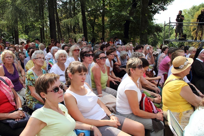 18.08.2013 r. Pielgrzymka kobiet do Piekar Śląskich, cz. 3.