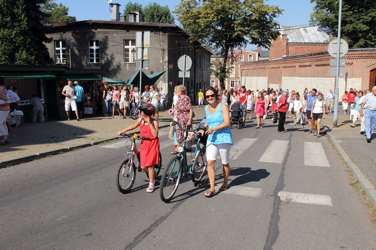 18.08.2013 r. Pielgrzymka kobiet do Piekar Śląskich, cz. 3.