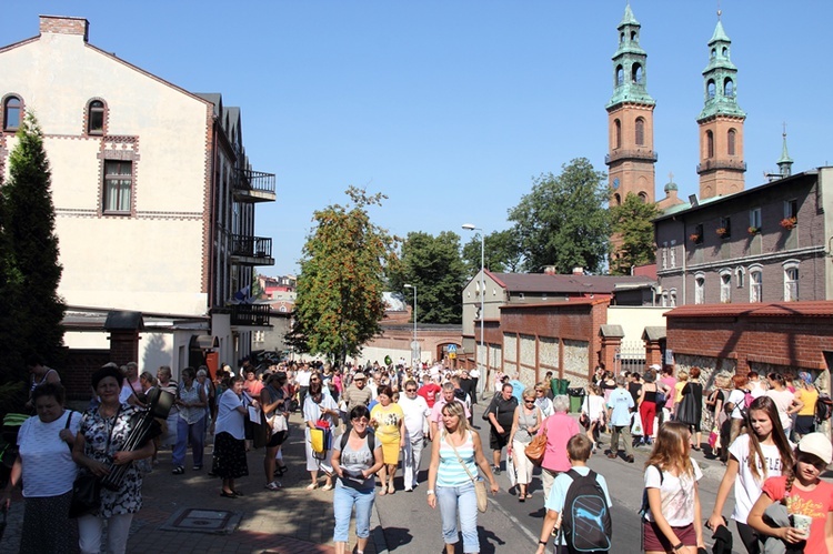 18.08.2013 r. Pielgrzymka kobiet do Piekar Śląskich, cz. 3.