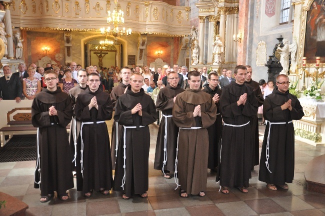 Obłóczyny u franciszkanów