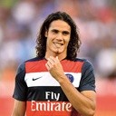 Edinson Cavani  przeprowadził się  z Neapolu do Paryża.  Teraz strzela gole dla Paris Saint-Germain