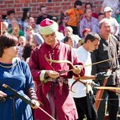 Podczas łęczyckiego turnieju o srebrną brzechwę walczyli łucznicy