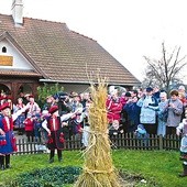   Czy wokół bronowickiej Rydlówki, gdzie co rok na pamiątkę „Wesela” osadza się chochoła, wyrosną bloki?