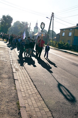 8 września. Na odpust w Pszowie idą parafianie z Rydułtów-Radoszów ze Skautami Europy