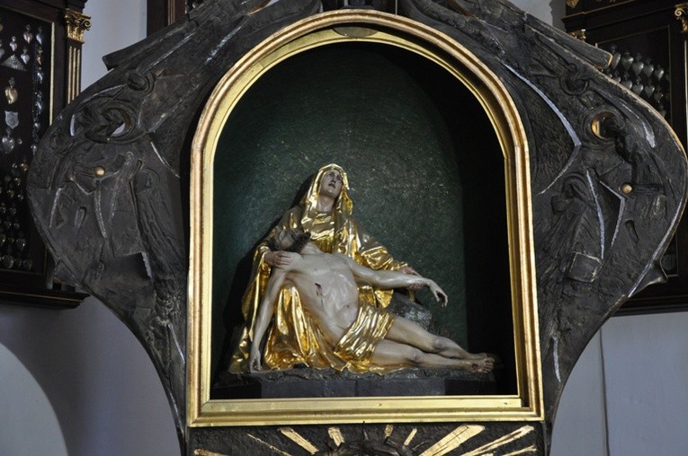 Łaskami słynąca Pieta w tarnowskiej katedrze