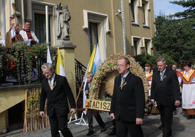 Diecezjalne dożynki w Rudach